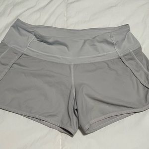 Lulu lemon women’s shorts size 8